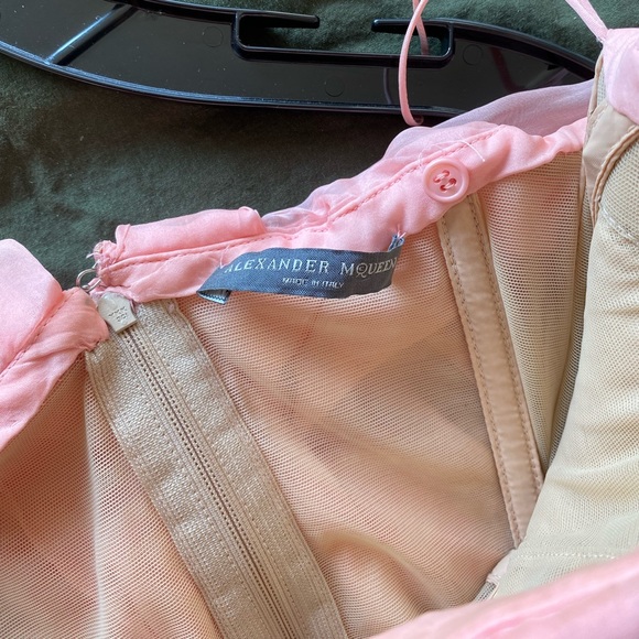Alexander McQueen pink silk chiffon gown IT42 made in Italy S/S 2019 MSRP $3900 - Picture 6 of 16